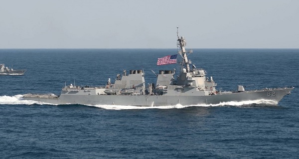 社評：美艦闖入中國領海 中美南海激烈交鋒