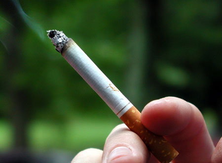 吸煙多傷害，美國提高買煙年齡