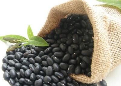 黑色食物黑豆最营养