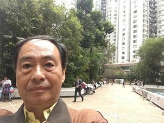 李波回港 街頭自拍