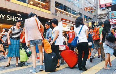 蘇錦梁：香港的旅遊業情況正處於調整期,對未來香港的整體發展有信心