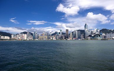 繼續保持經濟活力，香港的基礎結構依然穩健強勁