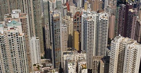 “補貼置業計劃”可以縮短香港不斷擴大的貧富差距？