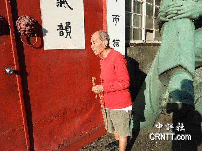 [台灣] 中評社:沒人再作蔣介石像　93歲雕塑家已封刀