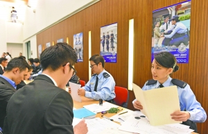 香港警察冬季招幕日收二千三申請