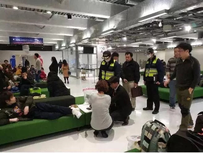 175名乘日本廉航中國遊客滯留機場起衝突