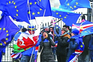 歐盟公佈英脫歐草案 要求2020年底徹底“分手”