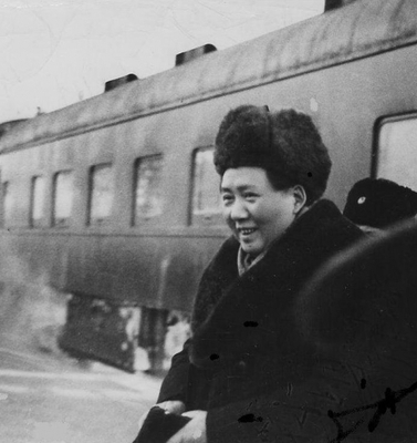 毛澤東訪蘇受冷落，臨時下令卸下送給斯大林的禮物