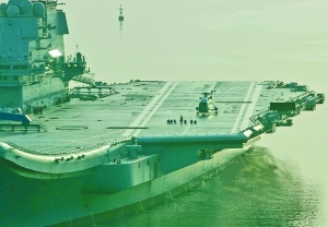 離海試近在咫尺，國產航母首起降直升機
